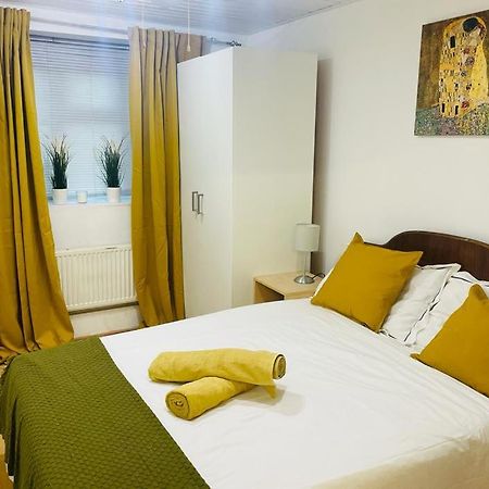 Cosy Flat Close To East Finchley Station London Exterior foto