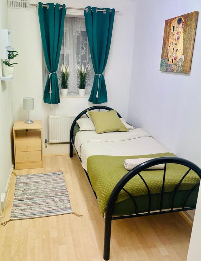 Cosy Flat Close To East Finchley Station London Exterior foto